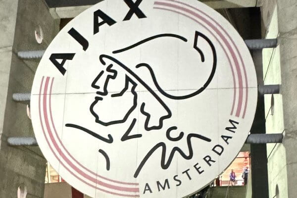 Handelen met voorkennis binnen Ajax?