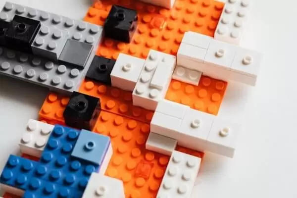 De IE-rechtelijke bescherming van … Lego